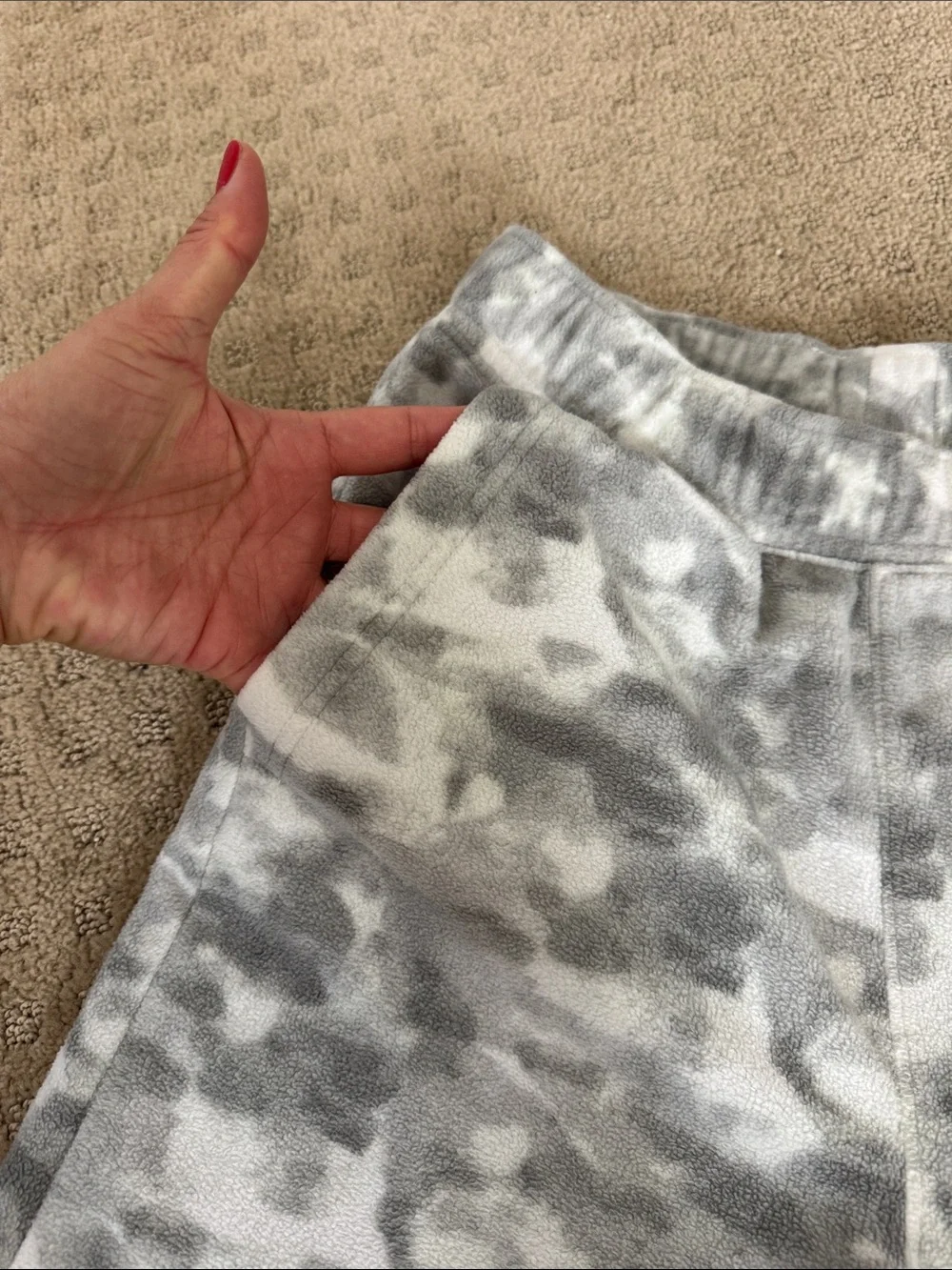 Old navy boys pull on gray camo fleece pants